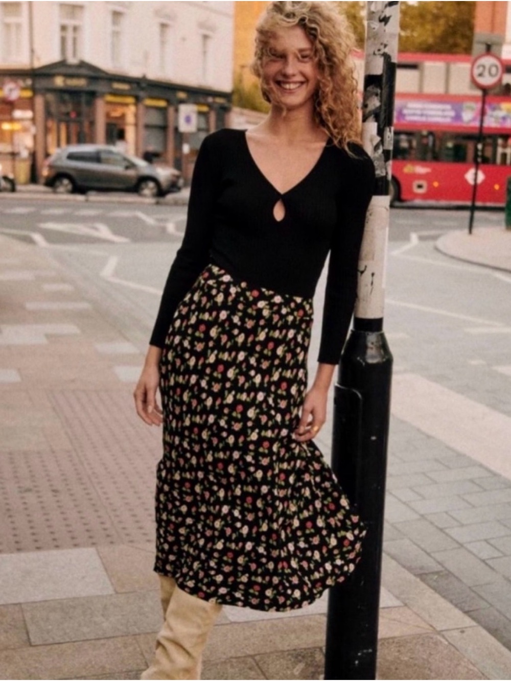Sézane Sandy Midi Skirt - Black Floral